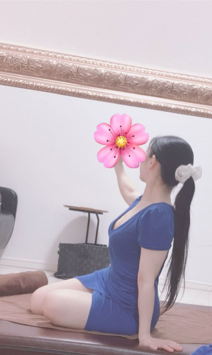 こんばんは✰⋆｡:ﾟ･*☽:ﾟ･⋆｡✰